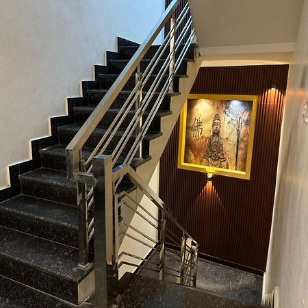 Hotel Pearl Inn Rudrapur Экстерьер фото
