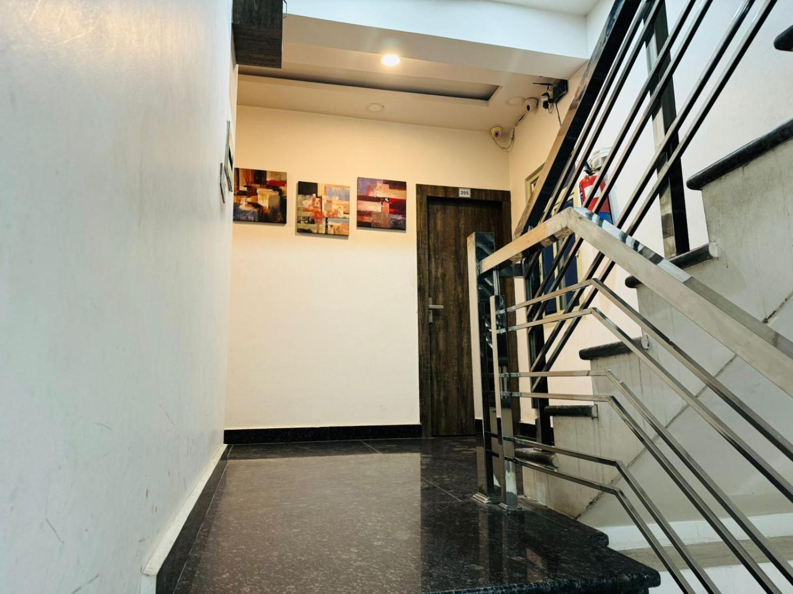 Hotel Pearl Inn Rudrapur Экстерьер фото