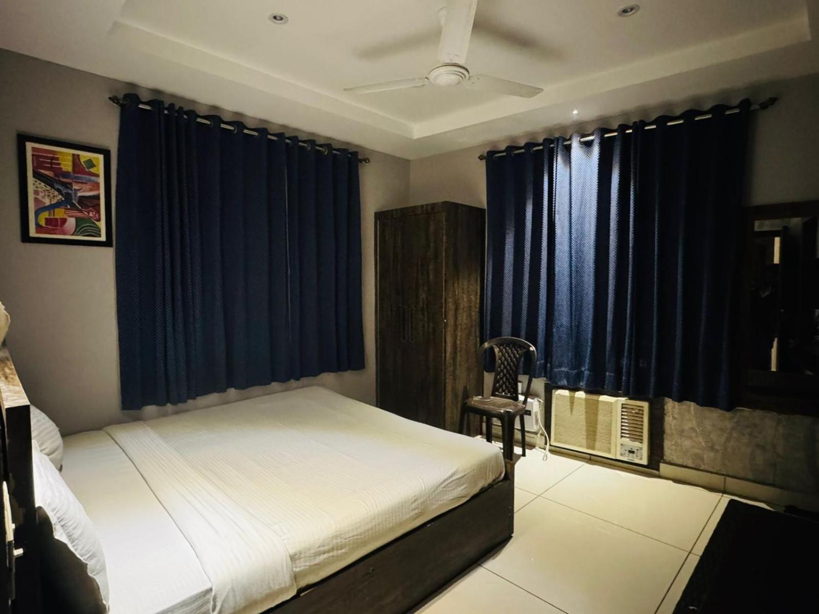 Hotel Pearl Inn Rudrapur Экстерьер фото