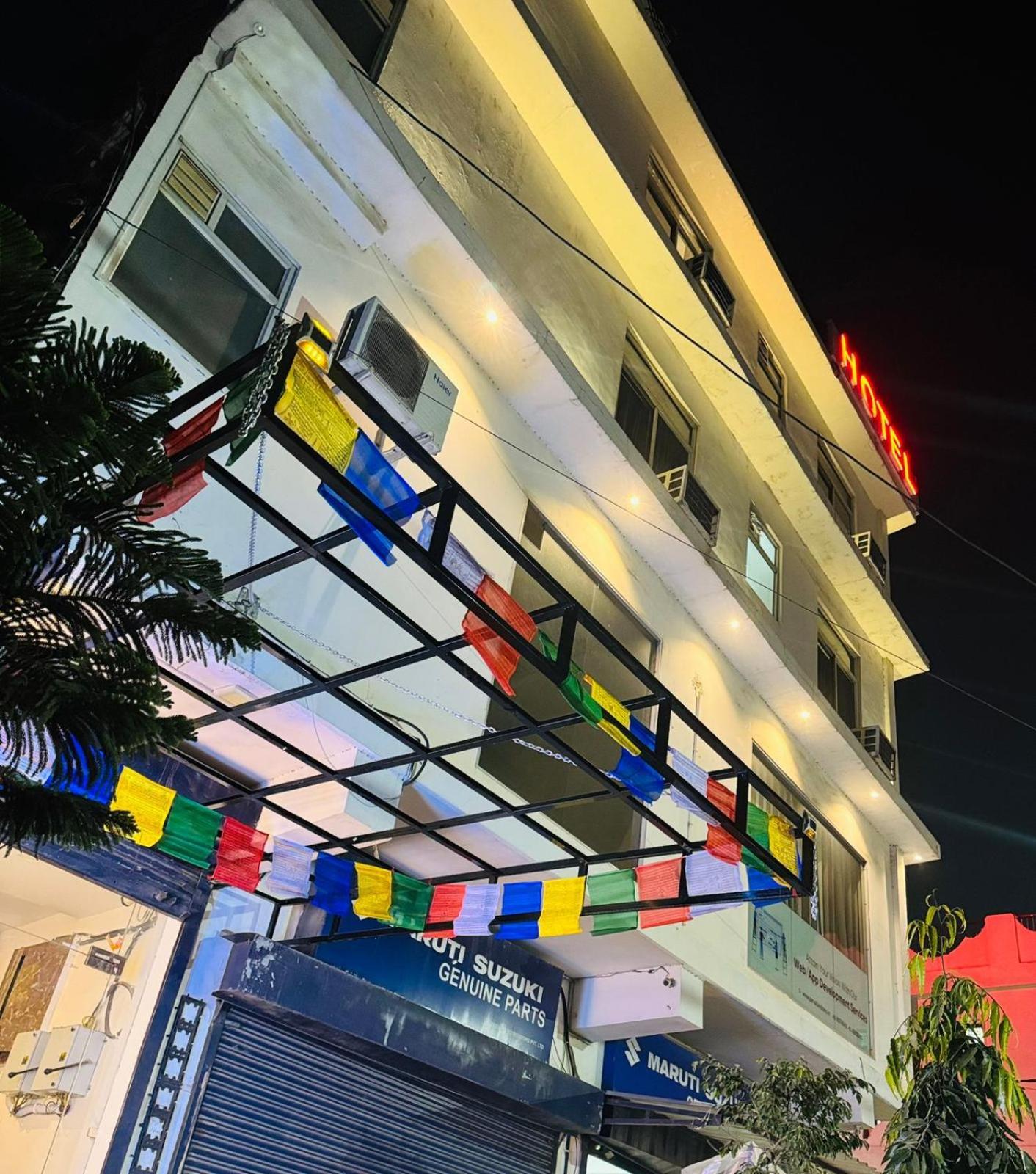 Hotel Pearl Inn Rudrapur Экстерьер фото